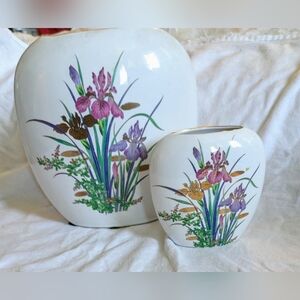 LARGE & SMALL VINTAGE SREDNICK COLLECTION WHITE PORCELAIN OVAL VASES EXCELLENT